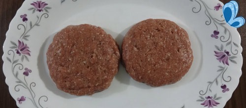 عکس همبرگر خانگی با گوشت