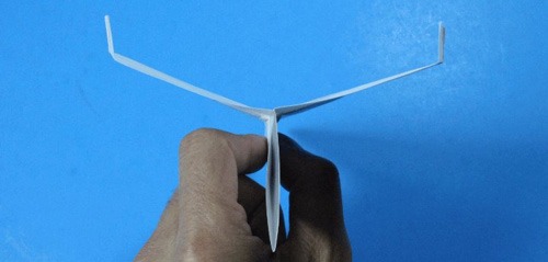 عکس آموزش ساخت سریعترین موشک کاغذی