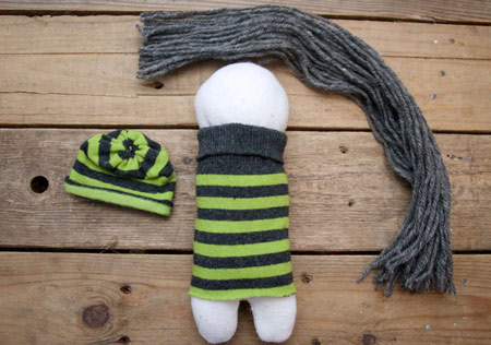 عکس آموزش ساخت عروسک با جوراب ساده
