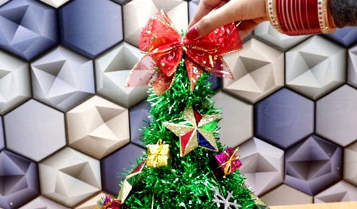 ساخت درخت کریسمس تزئینی