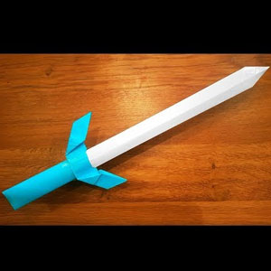 عکس آموزش ساخت شمشیر کاغذی